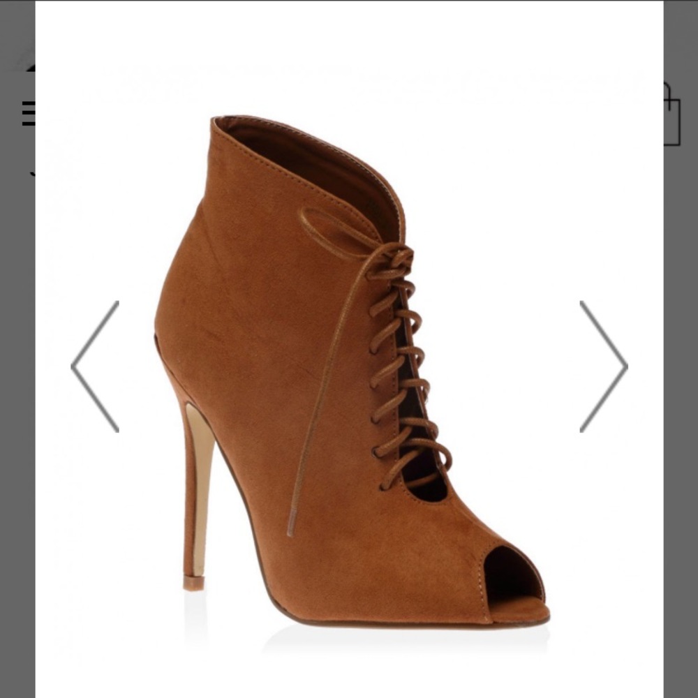 Lowest-Lace Up Ankle Booties